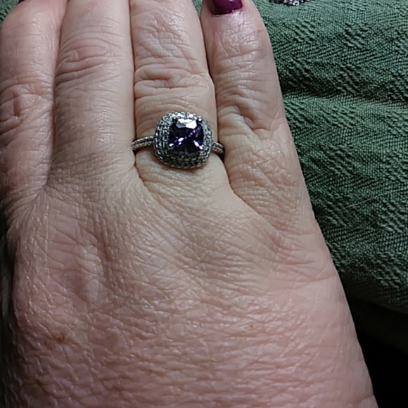 SOLD Sz8 Amethyst and white sapphire Halo ring - Picture 2 of 4